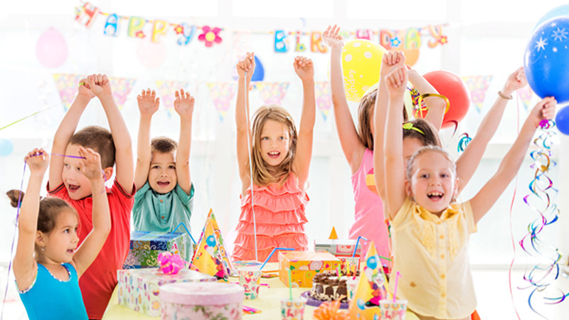 【活动预告】暖冬感恩季--与你童享，暖冬生日趴